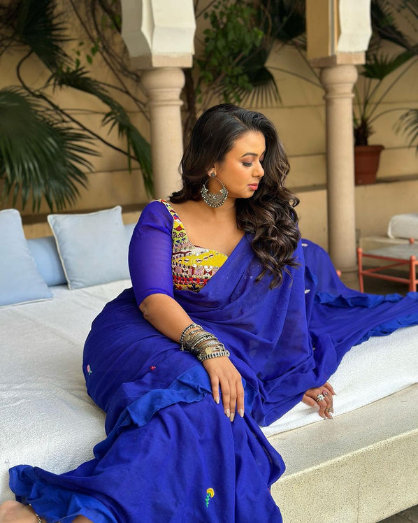 BLUE BOHEMIAN SAREE WITH EARRINGS