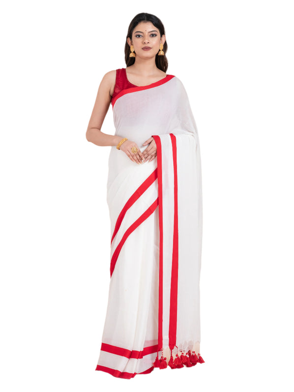 Ameyaa(Laal Sada Saree)